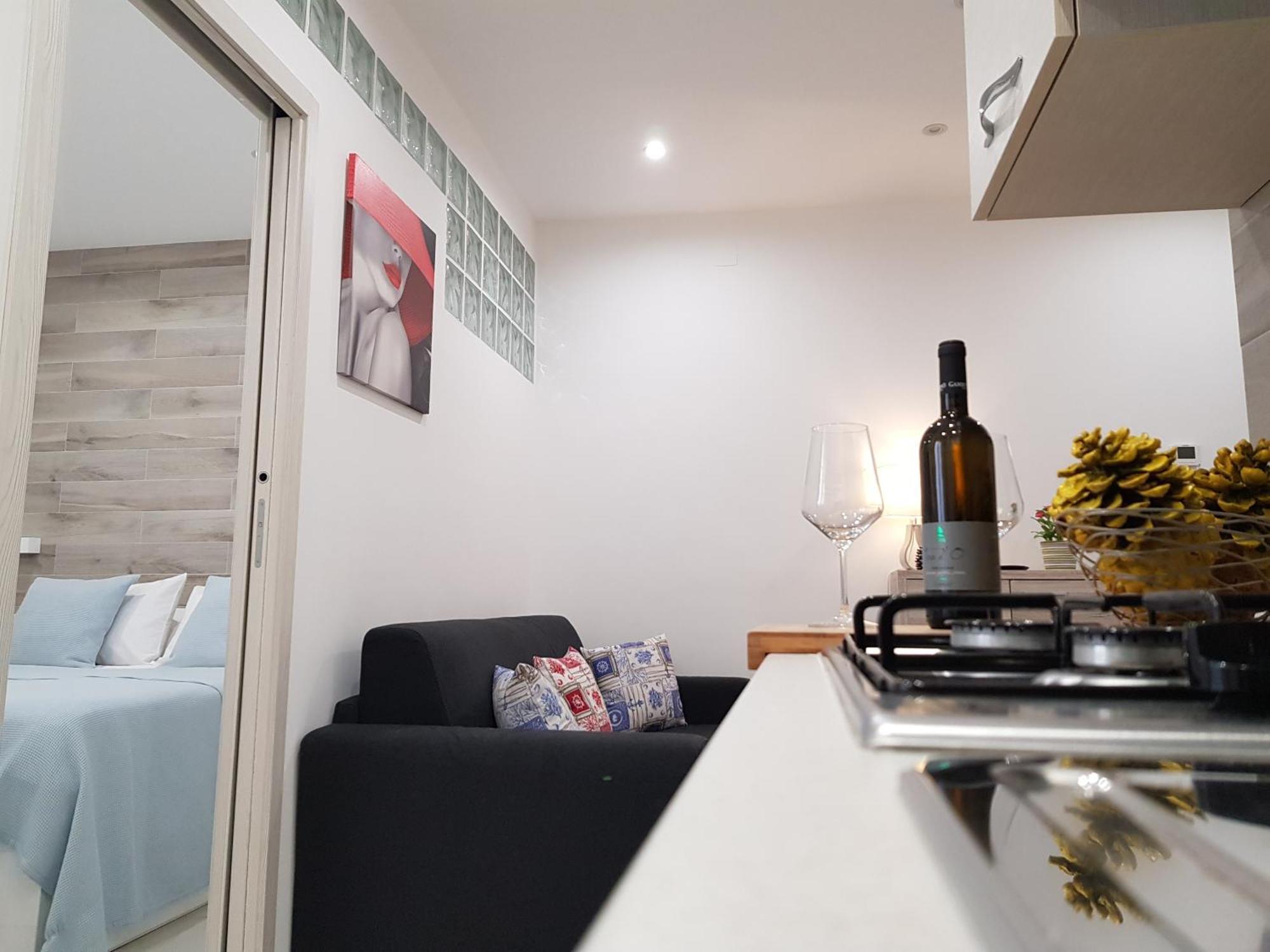 Martin Holiday Apartments Giardini Naxos Bagian luar foto