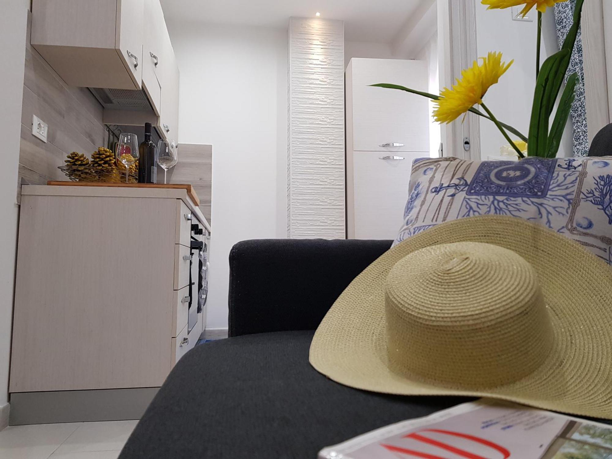 Martin Holiday Apartments Giardini Naxos Bagian luar foto